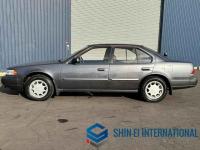 Nissan Bluebird 1990