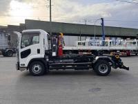 Isuzu Forward 2021