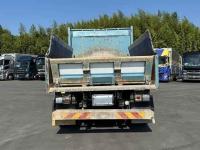 Isuzu Forward 2015