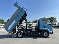 Isuzu Forward 2015