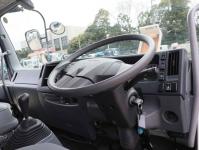 Isuzu Forward 2021