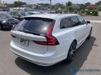 Volvo V90 2021