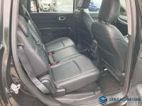 JEEP COMMANDER 2023