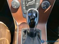 Volvo V40 2020