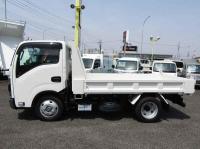 Isuzu ELF 2024