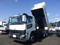 Mitsubishi SUPER GREAT 2025