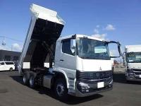 Mitsubishi SUPER GREAT 2025