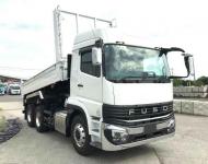 Mitsubishi SUPER GREAT 2025