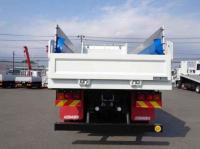 Mitsubishi SUPER GREAT 2024