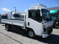 Isuzu ELF 2023
