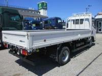 Isuzu ELF 2023