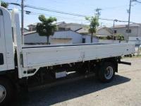 Isuzu ELF 2023