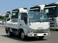 Isuzu ELF 2023