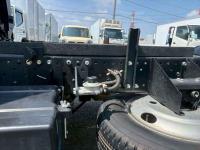 Isuzu ELF 2023