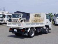Isuzu ELF 2022