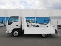 Isuzu ELF 2023