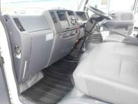 Isuzu ELF 2023