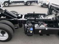 Isuzu ELF 2023
