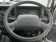 Isuzu ELF 2023