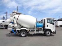 Nissan CONDOR 2023