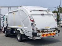 Isuzu Forward 2018