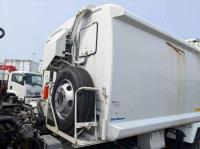 Isuzu Forward 2018