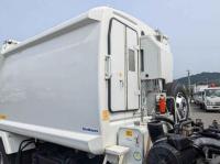 Isuzu Forward 2018