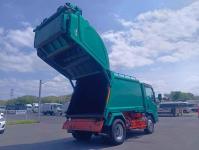 Isuzu ELF 2021