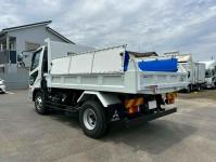 Mitsubishi FUSO FIGHTER 2025