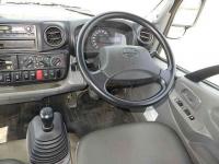 Hino Dutro 2017