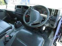Isuzu ELF 2013