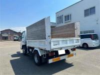 Isuzu ELF 2005