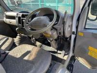 Hino Dutro 2005