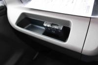 Mitsubishi Canter 2025