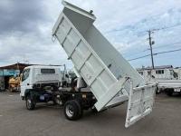 Mitsubishi Canter 2004
