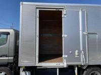 Mitsubishi Canter 2021