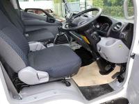 Hino Dutro 2022