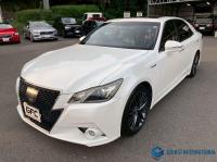 Toyota Crown Athlete 2014