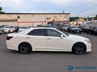 Toyota Crown Athlete 2014
