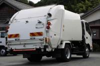 Hino Dutro 2016