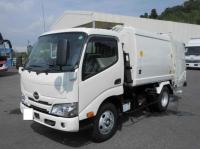 Hino Dutro 2025