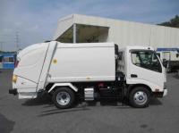 Hino Dutro 2025