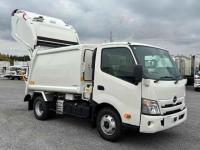 Hino Dutro 2024