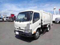 Hino Dutro 2025