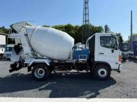 Hino RANGER 2013