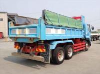 Isuzu Forward 2015