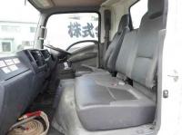 Isuzu ELF 2012