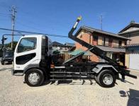 Mitsubishi FUSO FIGHTER 2004