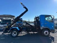 Mitsubishi FUSO FIGHTER 2001