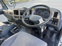 Nissan CONDOR 2004